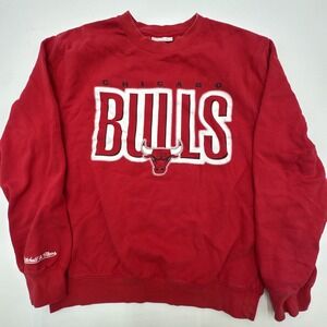 Chicago Bulls Mitchell and Ness Sweatshirt Mens Large Red Graphic Basketball NBA